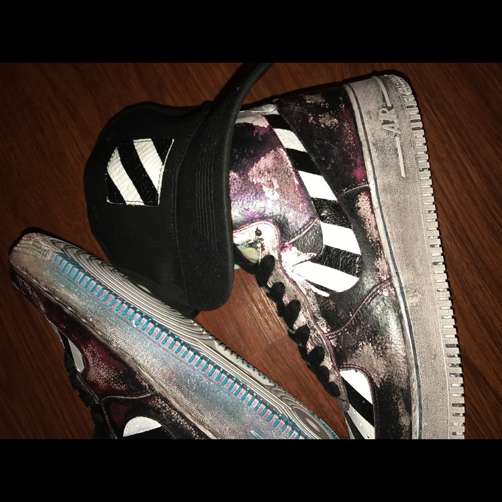 Nike Air Force One - Picture 2 of 3